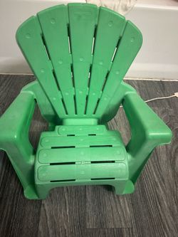 Little chairs for kids