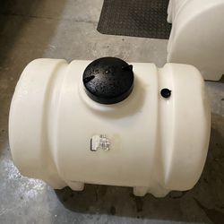 35 Gallon Water Storage Tanks
