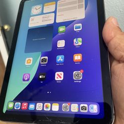 iPad Mini 6th 64Gb Working Great Cracked Screen 