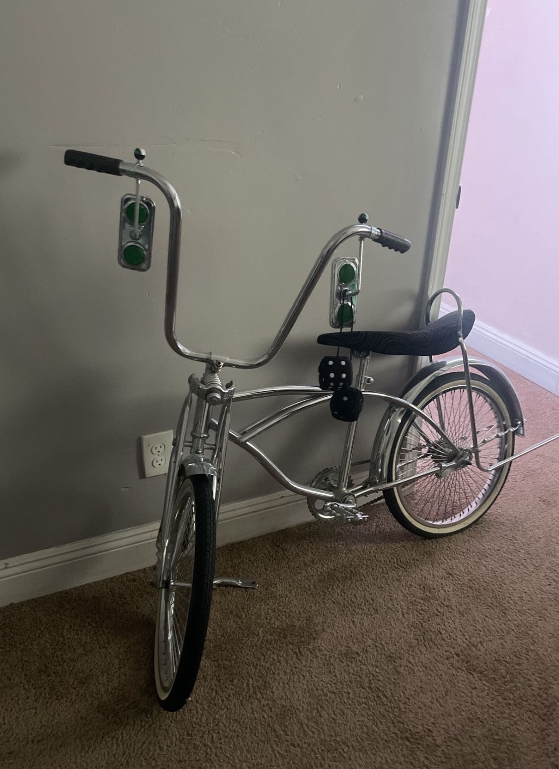 Lowrider Bike Silver With green Mirrors