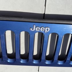 Jeep Wrangler JK Grille