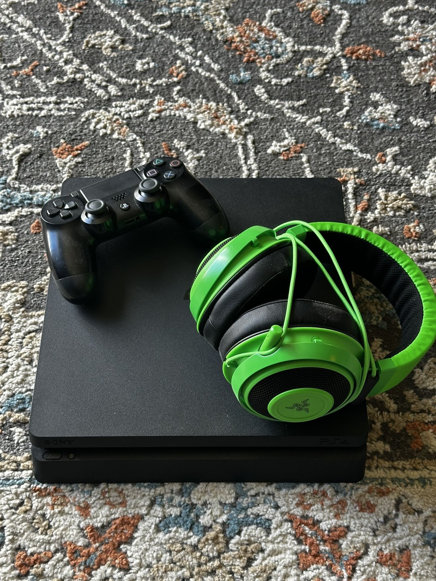 PS4 Slim