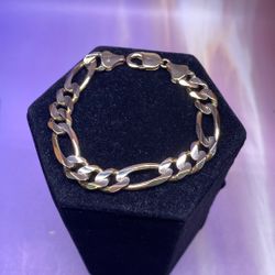 14k Figaro Bracelet 