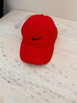 Nike toddler hat, red