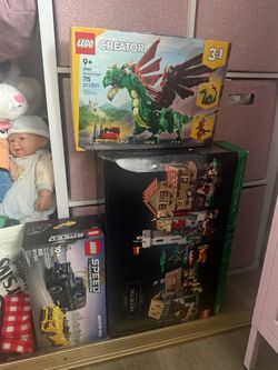 3 new boxes of LEGOS - medieval Plaza, medieval dragon / creator, and speed champions / Mercedes