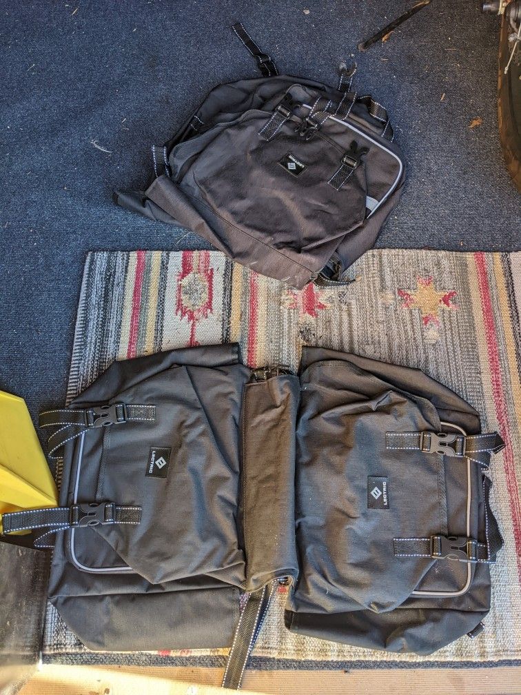 Bike Saddlebags Storage