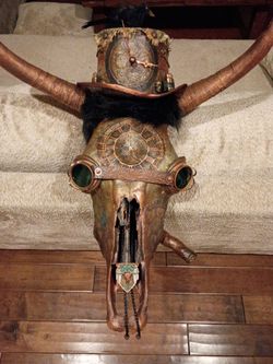 Bulls head decor wall piece