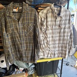 Men’s Size Medium Flannels And Hoodie 