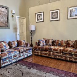 Vintage Retro Sofa Set – Sofá y Loveseat Tapizados | Delivery Disponible