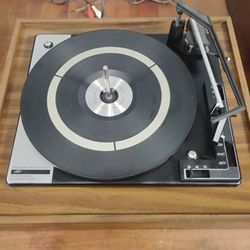 Soundesign Record Player / Changer / Turntable