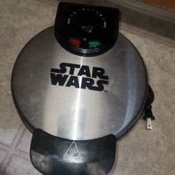 Waffle Maker 