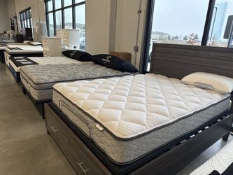 MATTRESS BLOWOUT! !