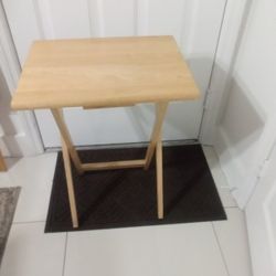 Folding Wood Breakfast Table 