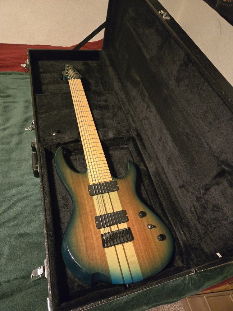 Agile 828 Intrepid 8 String Guitar (Oceanburst)