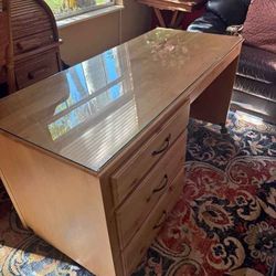Desk With Glass Top
