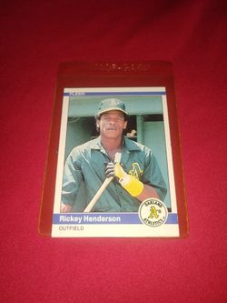 Like Mint 1984 Rickey Henderson Baseball Card - Fleer #447