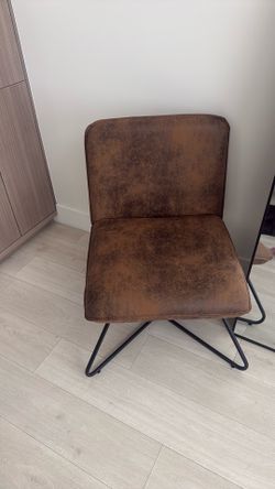 Soft accent convertible chair