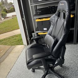 Gaming computer chair