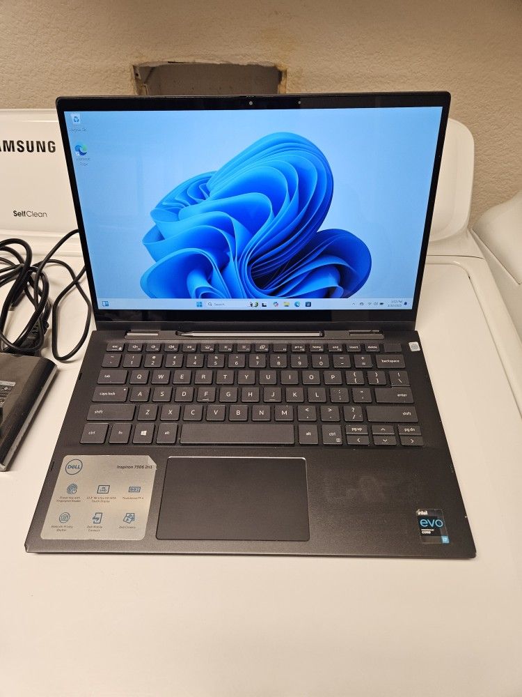 Dell Inspiron 7306 4K Touchscreen Display Resolution 3840x2160 4K Full 4k i7 11th Generation 
