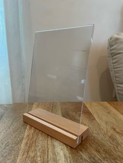 Acrylic Sign Holder (5x7, pack of 3)
