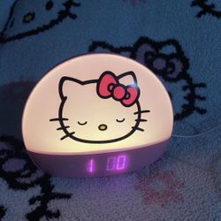 Hello Kitty Clock 
