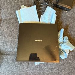 NETGEAR AC1600 WiFi DOCSIS® 3.0 1.6Gbps 2in1 Modem+Router