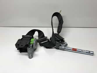 2013-2018 Hyundai accent right front seat belt