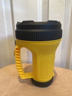 200 Lumens LED Alkaline Lantern Defiant 4 Modes