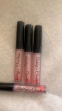 Strawberries & Cream Lipgloss