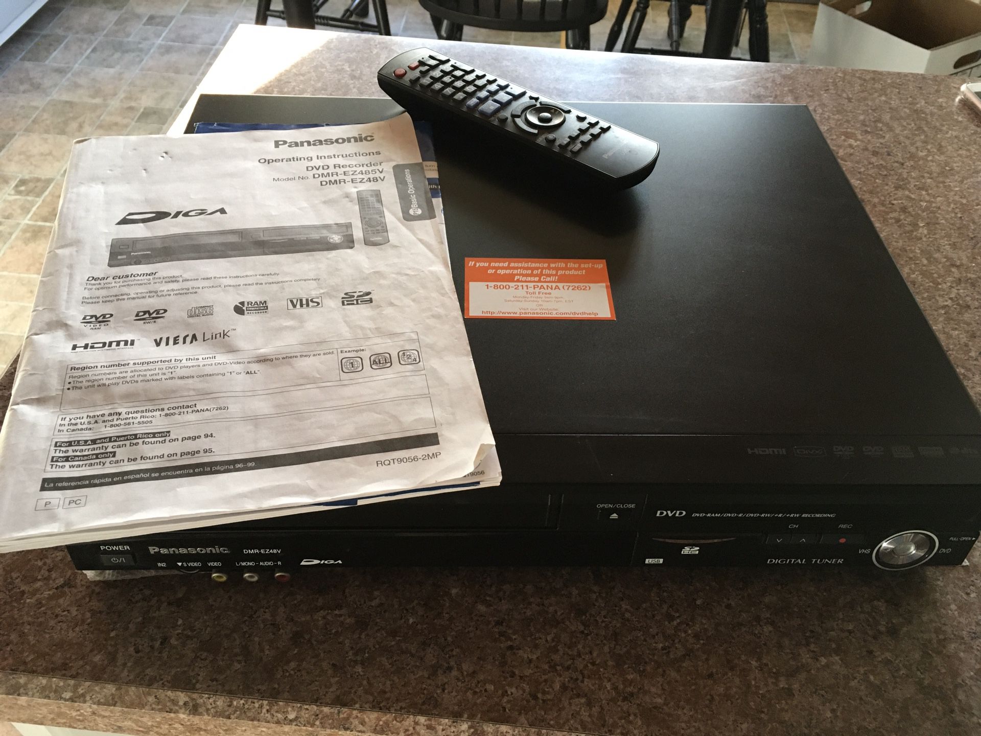 Panasonic DVD recorder Model DMR-EZ485V
