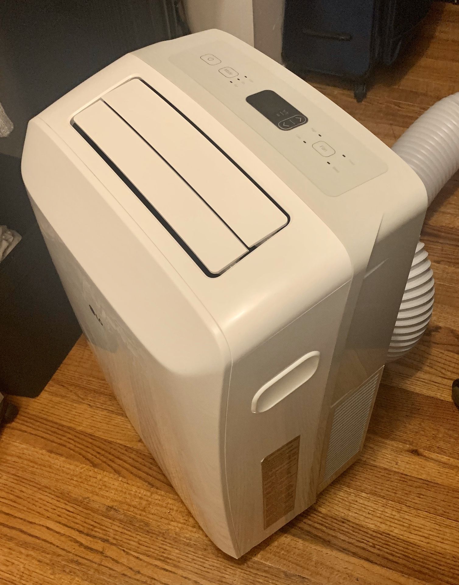 LG portable 8000 BTU AC with dehumidifier