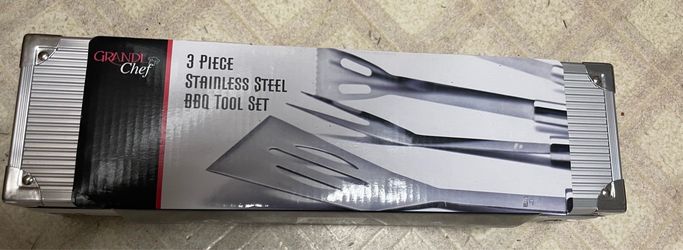 NEW BBQ UTENSILS