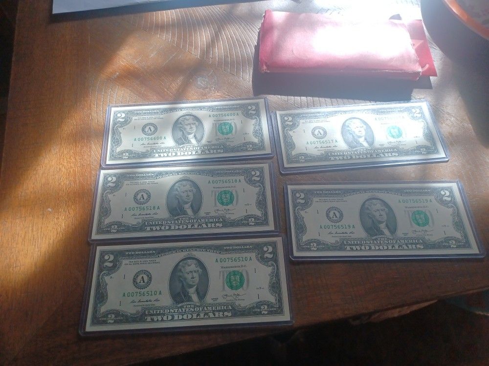 Serial Number 007 $2 Bills Lot Of Five
