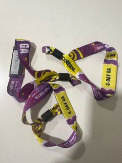 3x Lollapalooza 4 day GA tickets $650 EACH OBO
