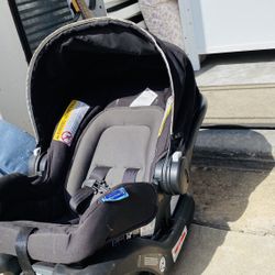 Baby Carrier With Base For Car 