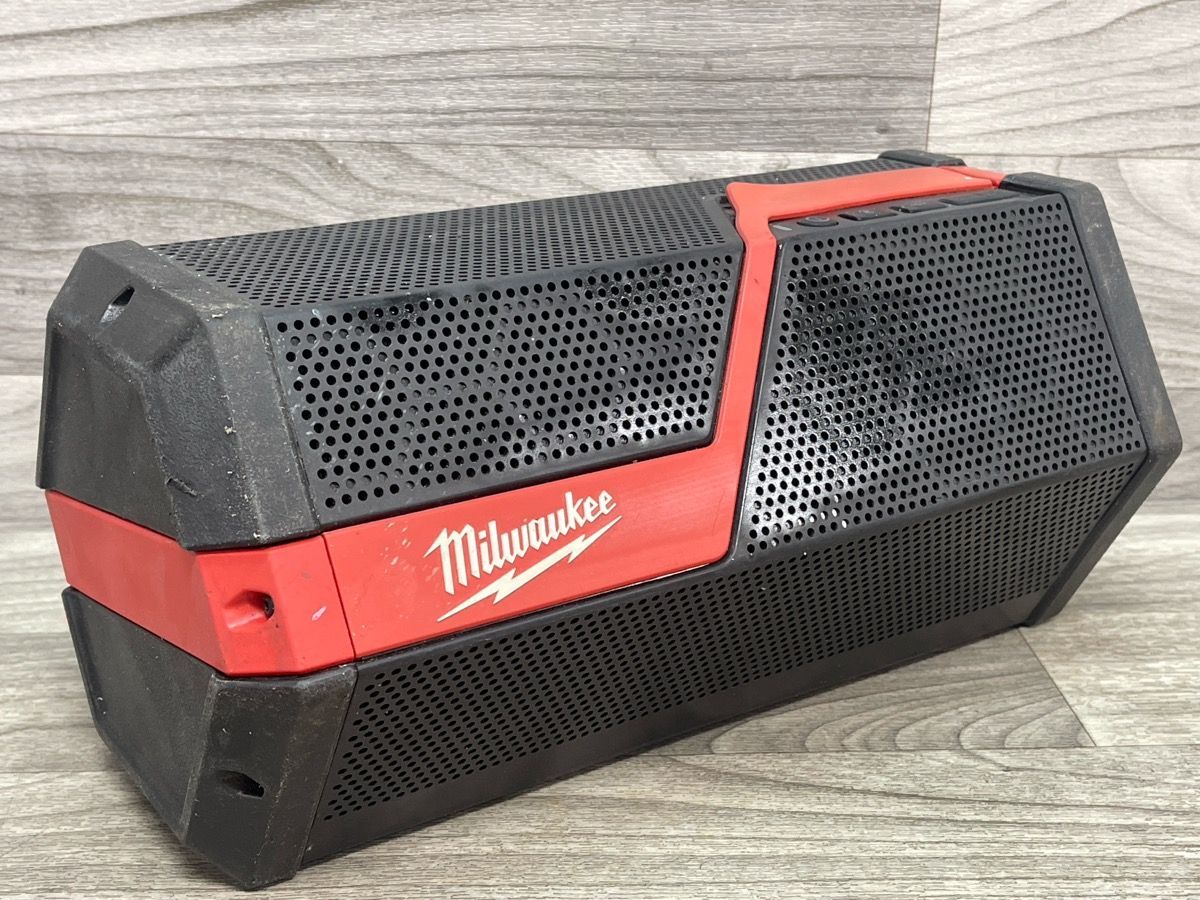 Milwaukee M18/M12 Cordless Wireless Jobsite Speaker (A1D026586)