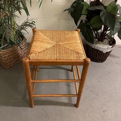 EARLY-AMERICAN-STYLE, HEAVY WOOD STOOL (21.5"H) w/NATURAL REED SEAT - posted price is firm.