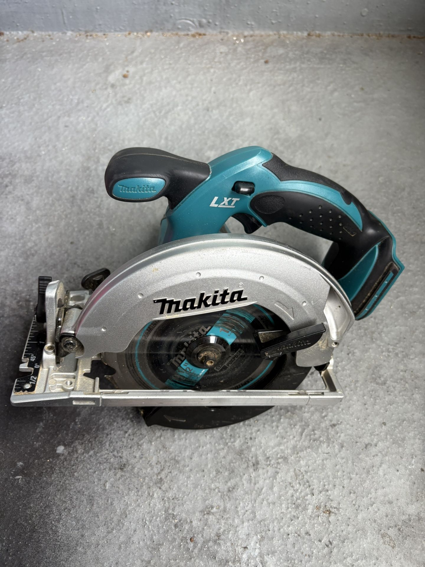 Makita 18 V Circular Saw