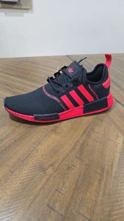 Adidas Size 11 men