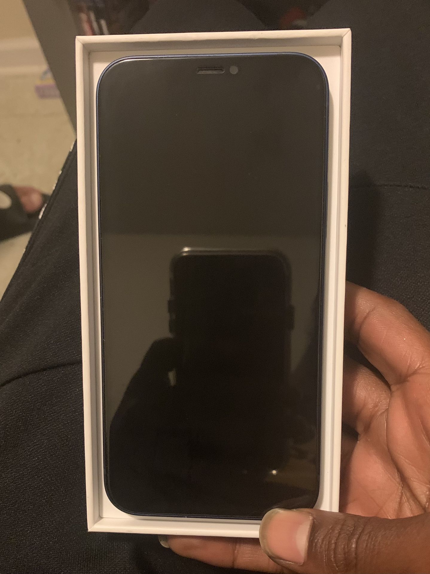 iPhone 12 64 GB