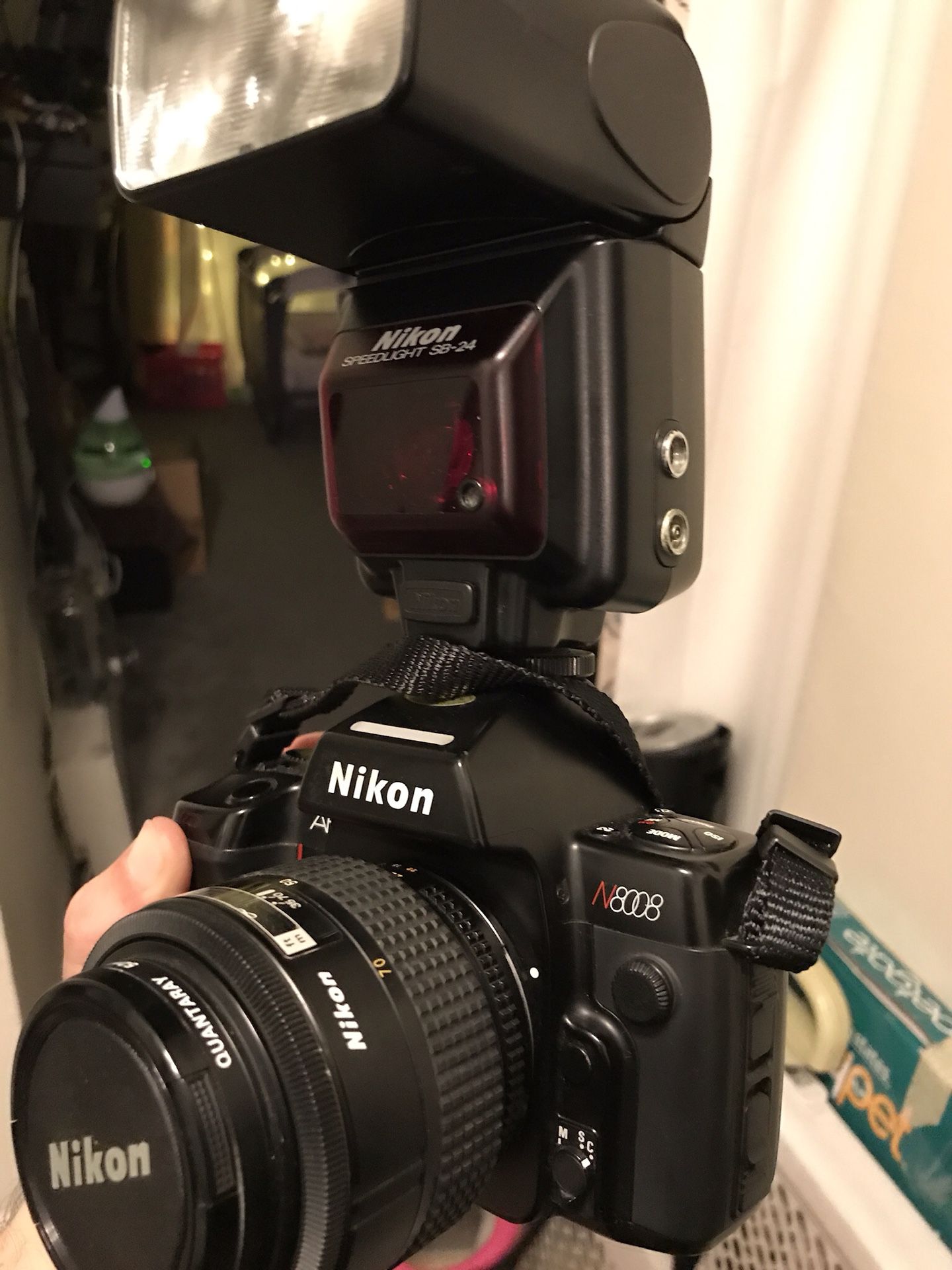Nikon 8008