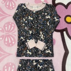 Hanna Andersson Girl’s Pajama Set - Size: US 5 