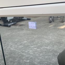 White Vanity With Mirror 