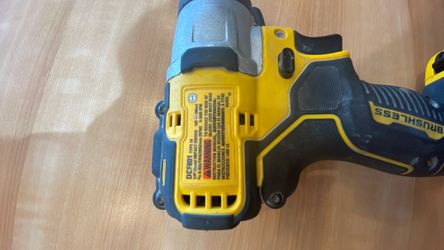 DEWALT DCF801 Brushless Impact Driver