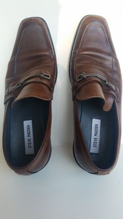 MEN'S DRESS SHOES.
