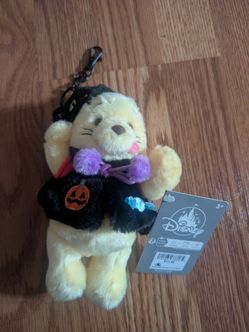 New Disney Halloween plush keychains