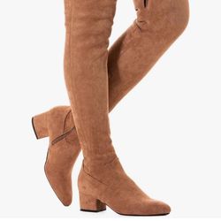 Thigh high Boots Size 8 Lightly Used