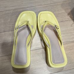 Urban Outfitter Sandals