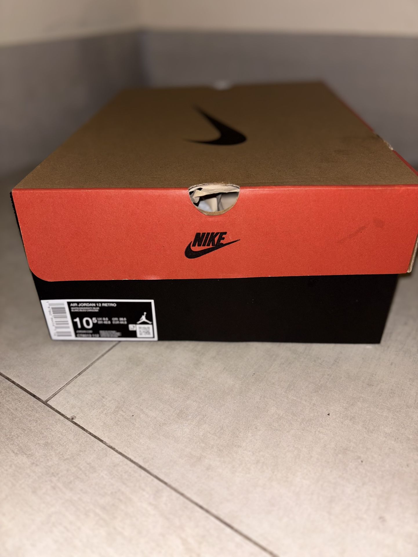 150$ OR BEST OFFER WORN ONCE