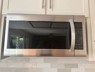 LG Stainless Steel Over-the-Range Microwave – Clean & Fully Functional